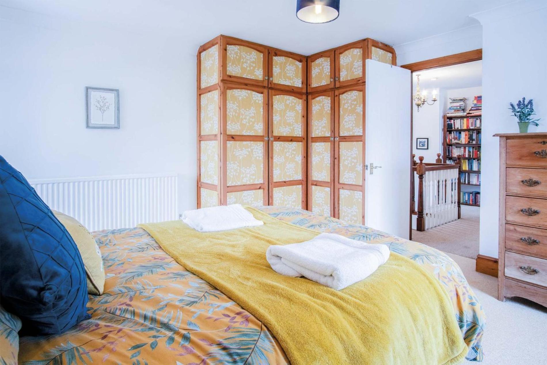 Hall House - 3 Bedroom Cottage - Saint Florence Ngoại thất bức ảnh