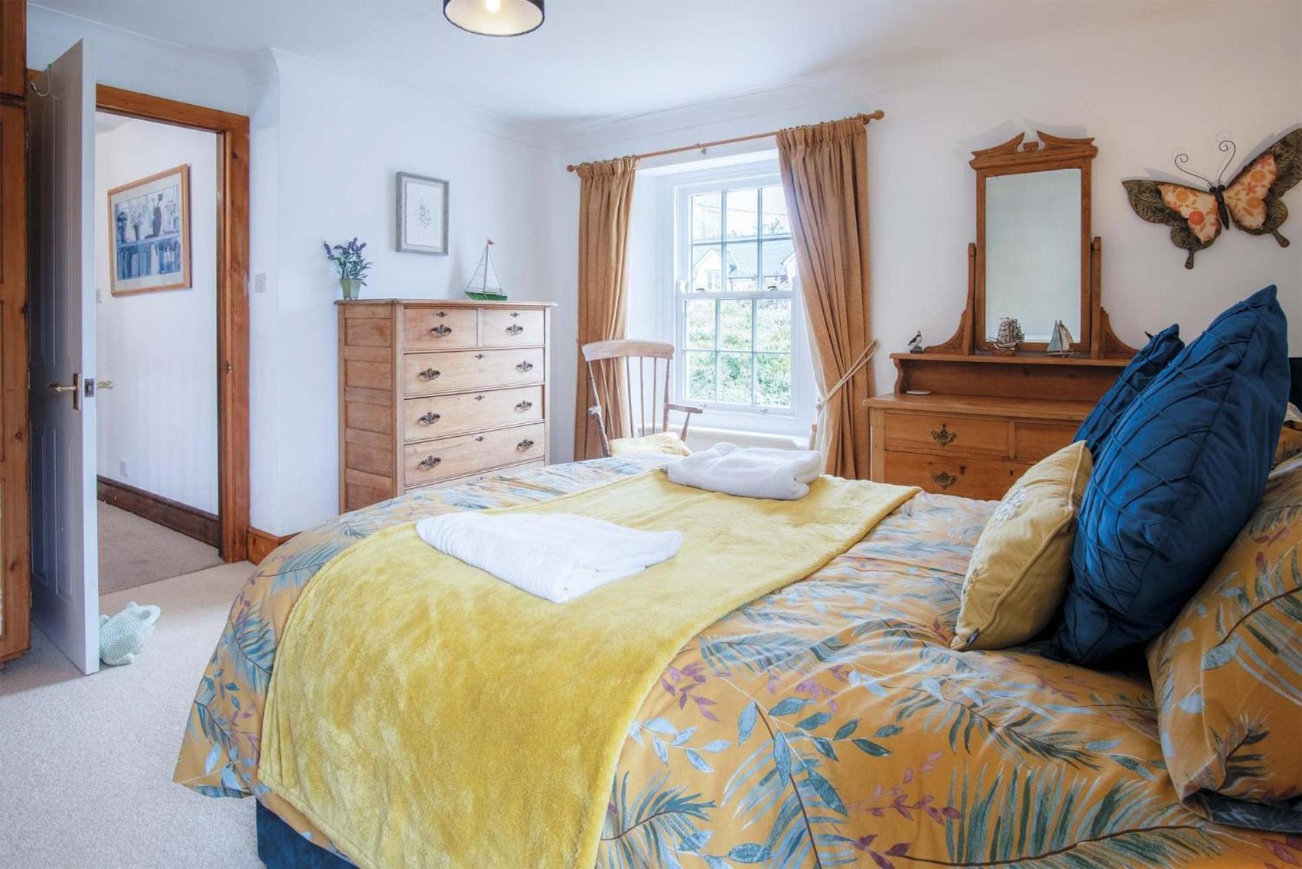 Hall House - 3 Bedroom Cottage - Saint Florence Ngoại thất bức ảnh