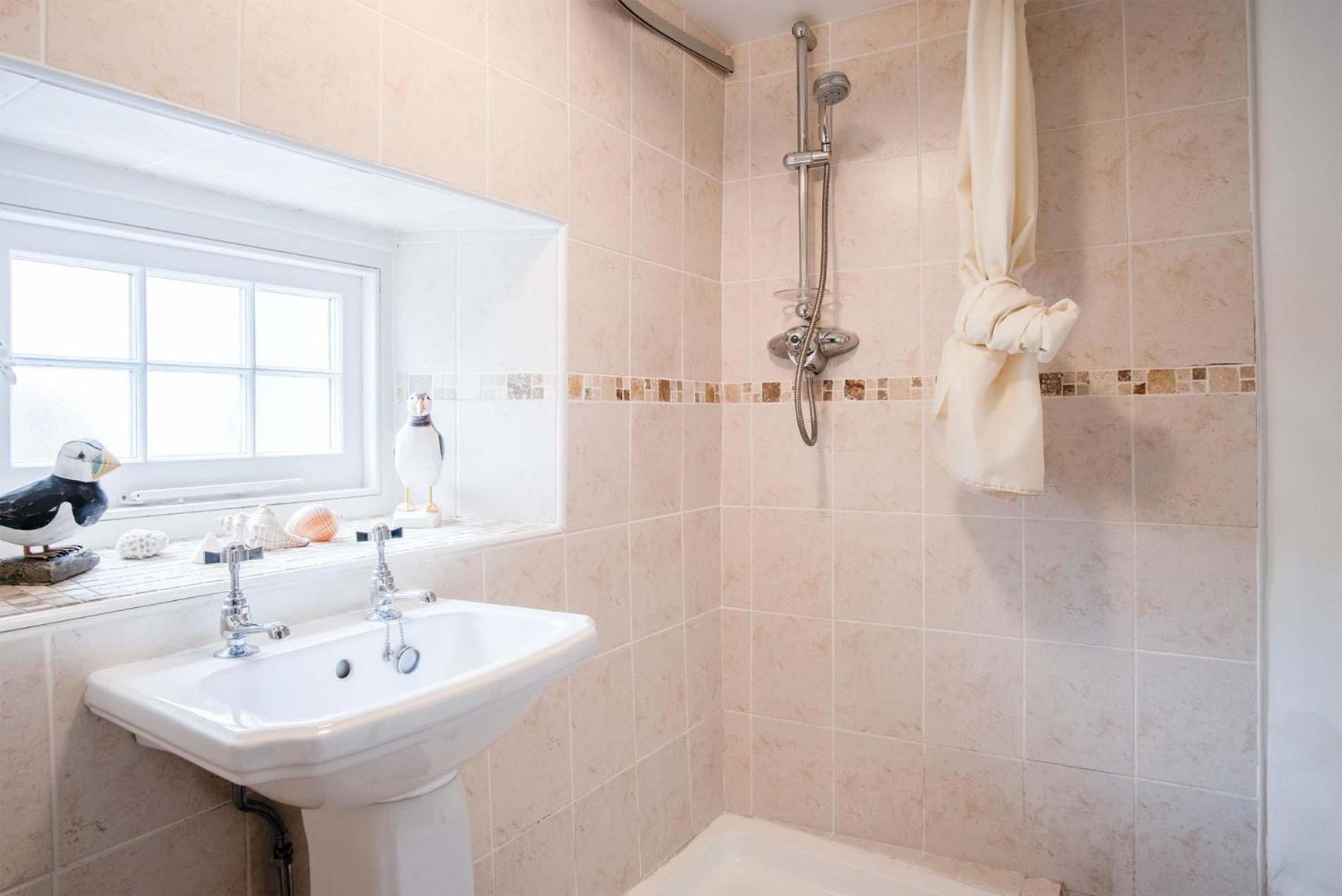 Hall House - 3 Bedroom Cottage - Saint Florence Ngoại thất bức ảnh