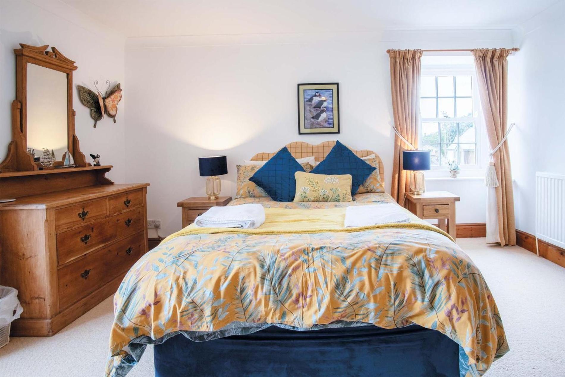 Hall House - 3 Bedroom Cottage - Saint Florence Ngoại thất bức ảnh